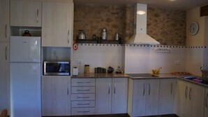 Unclassified image, 3 of 28, button - Casa Rural Mas Prat en Santa Margarita de Bianya no1 (La Vall de Bianya)