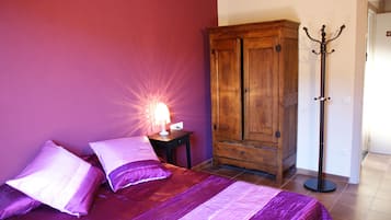 2 bedrooms