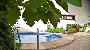Rumah, 5 kamar tidur, Boleh Merokok, kolam renang pribadi | Pemandangan dari properti