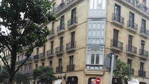 Unclassified image, 3 of 21, button - Apt San Sebastian Center Next to the Concha Beach (San Sebastián)