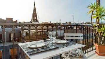 Apartment, 1 Bedroom, Balcony, City View | Balcony