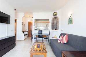 Apartment, 1 Schlafzimmer, barrierefrei, Raucher | Wohnzimmer
