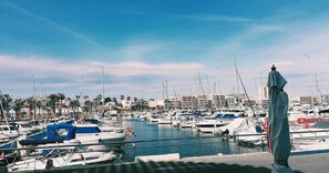 Appartement, 2 slaapkamers, toegankelijk voor mindervaliden, roken | (Motor)bootverhuur