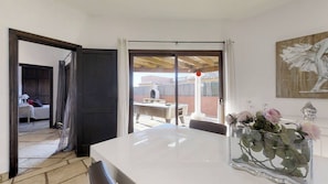 House, 3 Bedrooms, Accessible, Patio | Tempat makan