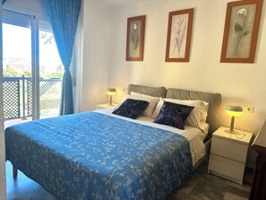 Leilighet, 3 soverom, terrasse, hageutsikt | 3 soverom