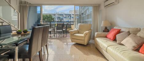 スマートテレビ