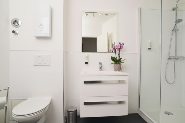 Bathroom - Victoria Boardinghouse (Düsseldorf)