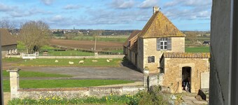 Stunning manor house 15 minutes from the sea and Caen (Normandy).