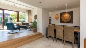 Villa | 6 bedrooms - Group Accommodation - Lepelblad 42 en 44 Nieuwvliet-bad (Nieuwvliet)