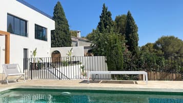 Piscina externa