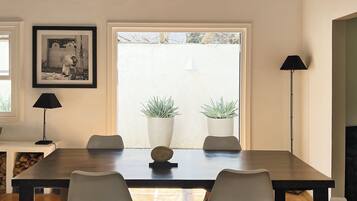 Standard House, Garden View | Ruang makan