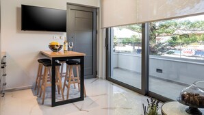 Deluxe Apartment, 2 Bedrooms, Beachside | Balcony - Orama Luxury Apartments (Chania)