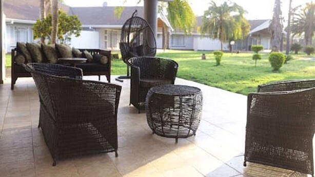 Exterior - Pemabwe Guest Lodge (Harare)