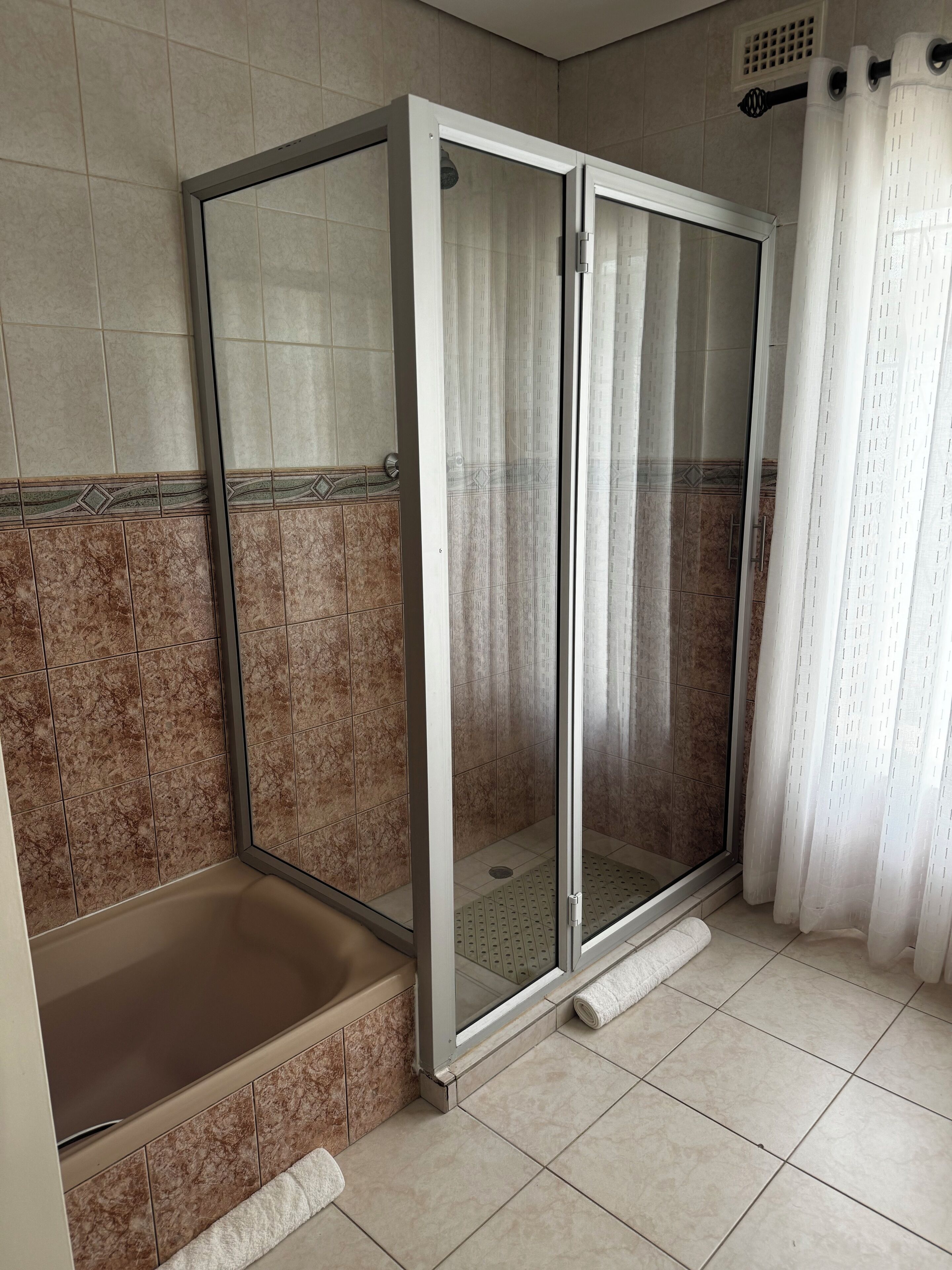 Family Apartment, 2 Bedrooms, Private Bathroom, Garden View | Bathroom | Shower, free toiletries, towels, soap