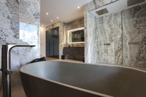 Bathroom - Villa Tigliola (Zonza)