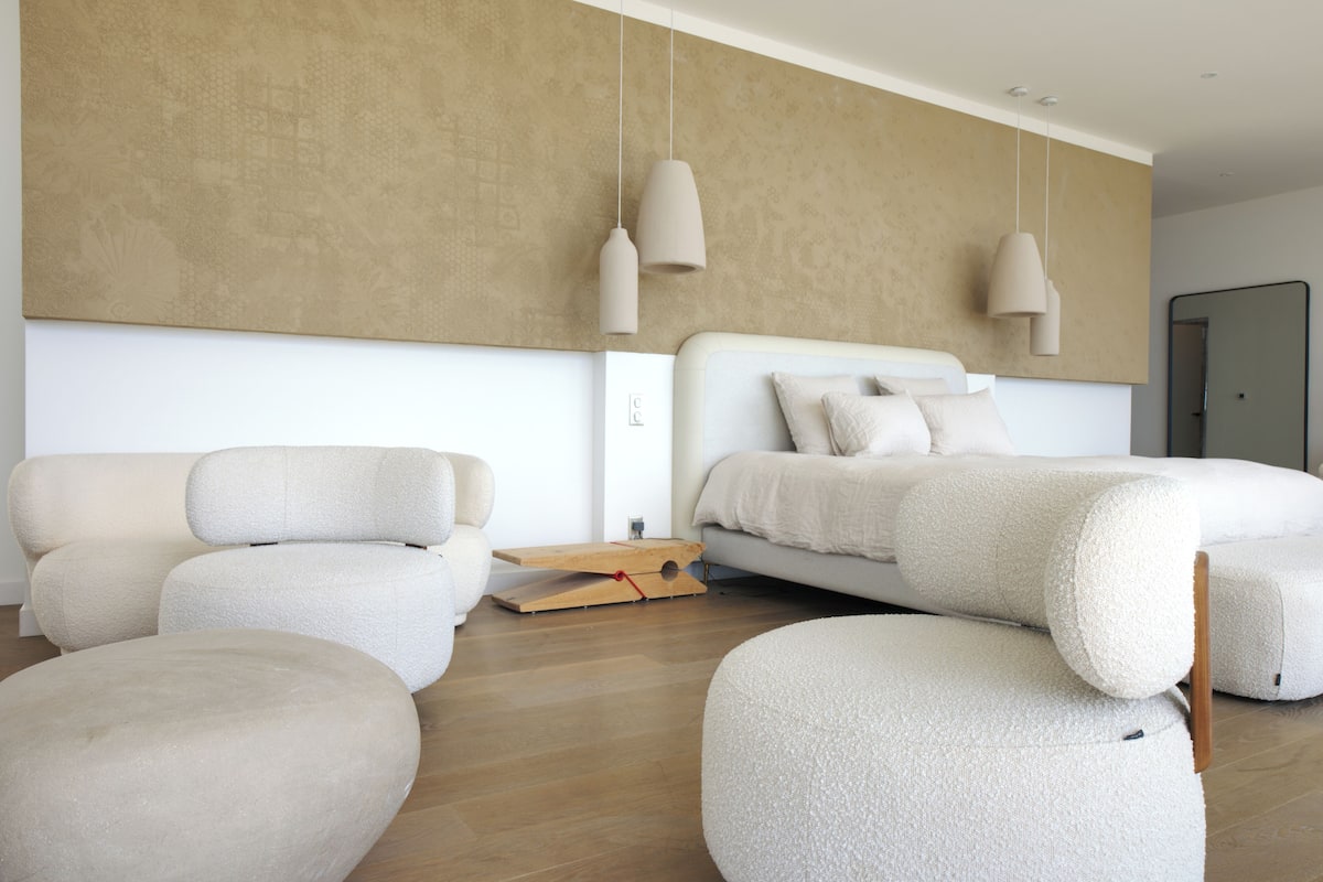 Suite Luxury, balcone, vista mare | 1 camera, una cassaforte in camera, insonorizzazione, Wi-Fi gratuito