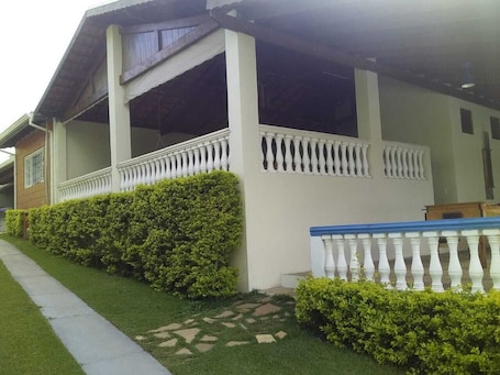 Property grounds. Beautiful farm in Jarinu