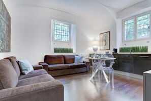 Apartment | Living area