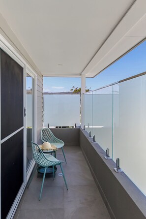 Terrace/patio - Coastal Delight - 4pm check out Sundays (Dromana)