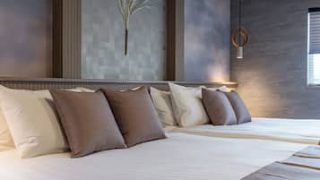 Deluxe Villa | 4 bedrooms, memory foam beds, blackout drapes, iron/ironing board