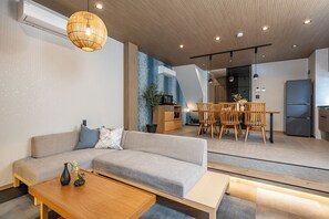 Deluxe Villa | 4 bedrooms, memory foam beds, blackout drapes, iron/ironing board - JAPAVISTA Yamato (Osaka)