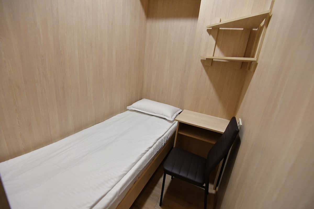 Basic-Einzelzimmer | 1 Schlafzimmer, schallisolierte Zimmer, kostenloses WLAN, Bettwäsche