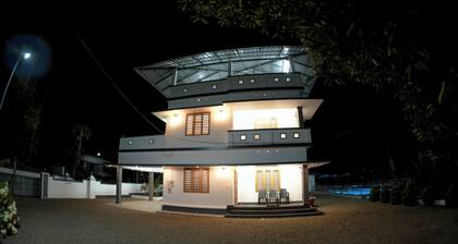 BIKI’S PALM VILLA.
Our motto is serve with a smile