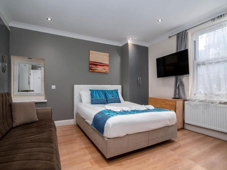 Schreibtisch, kostenloses WLAN