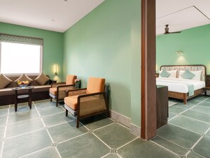 Luksussuite | Skrivebord og wi-fi (inkludert)