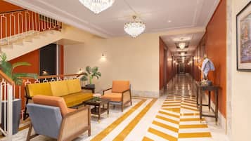 Quầy tiếp tân