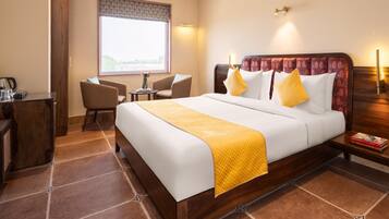 Deluxe Room | 1 bedroom, desk, free WiFi