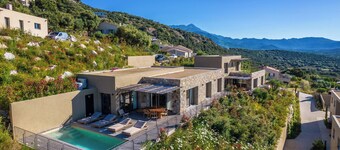 Résidence & Villas Oradoro