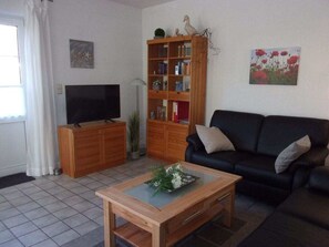 Living area - Friesenrose Comfortable Holiday Residence (Norden)