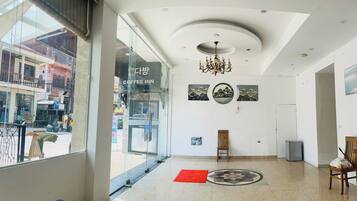 Mặt tiền nơi lưu trú