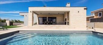 Villa Anlero ZadarVillas