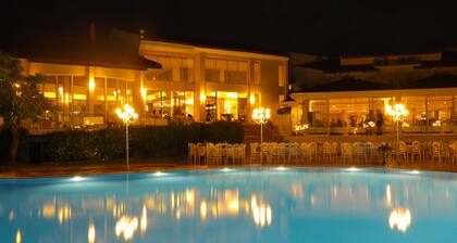 Lycus River Thermal Hotel