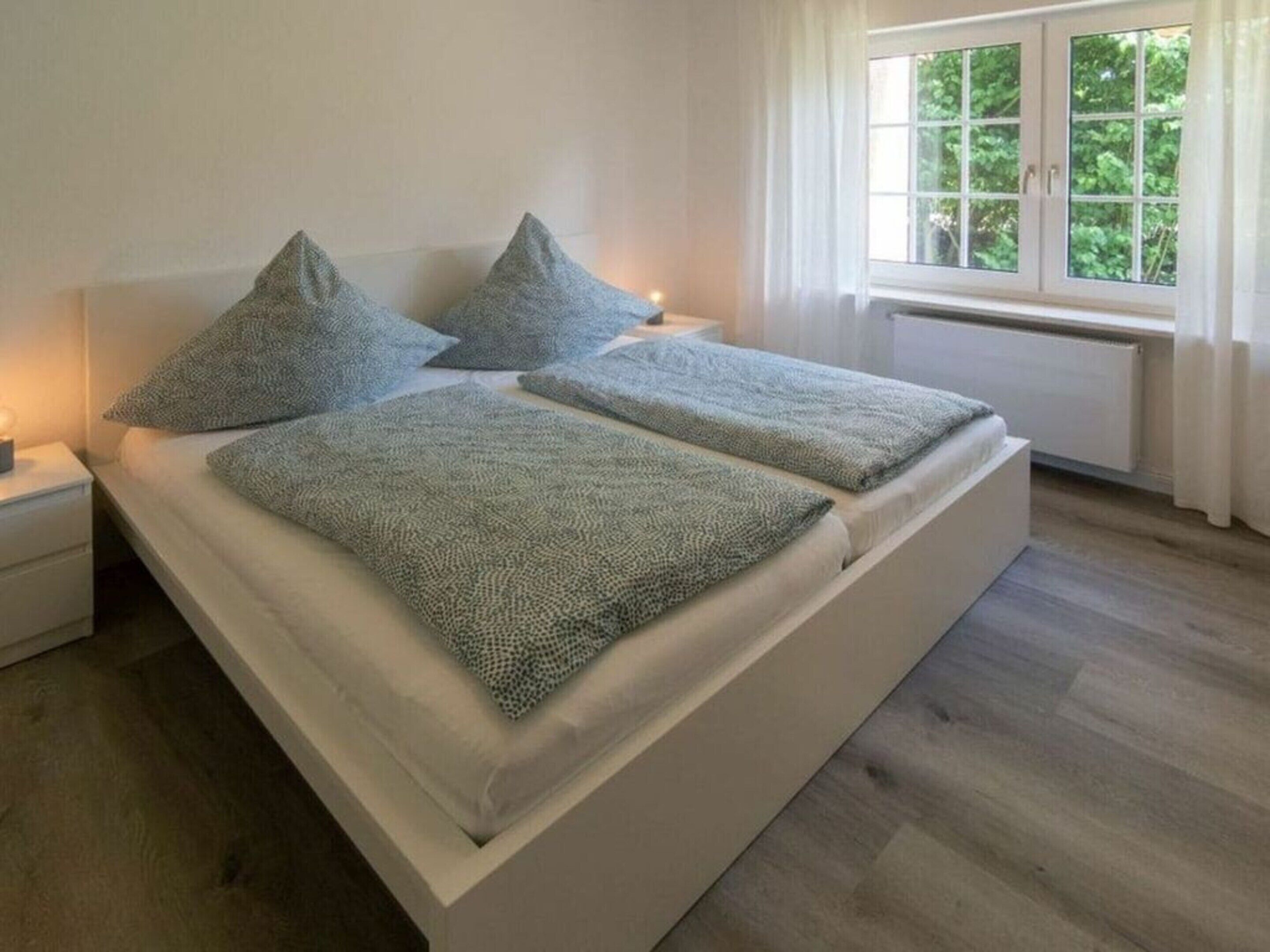 3 bedrooms, individually furnished