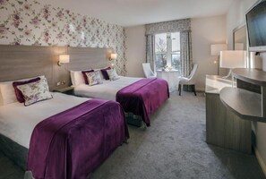 Deluxe Double or Twin Room, 1 Double Bed, Marina View | Desk, laptop workspace, iron/ironing board, free WiFi - The Landmark Hotel (Carrick-on-Shannon)