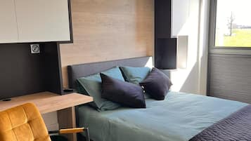 Bureau, rideaux occultants, Wi-Fi gratuit