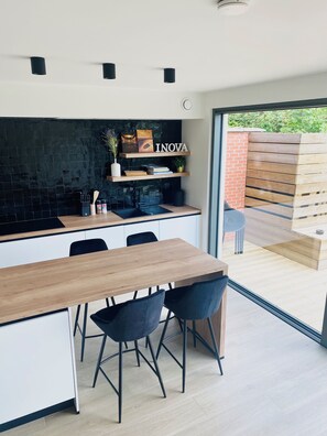 Kühlschrank, Mikrowelle