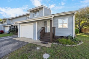 Front of property - Mariner Lakes 20 (Orange Beach)