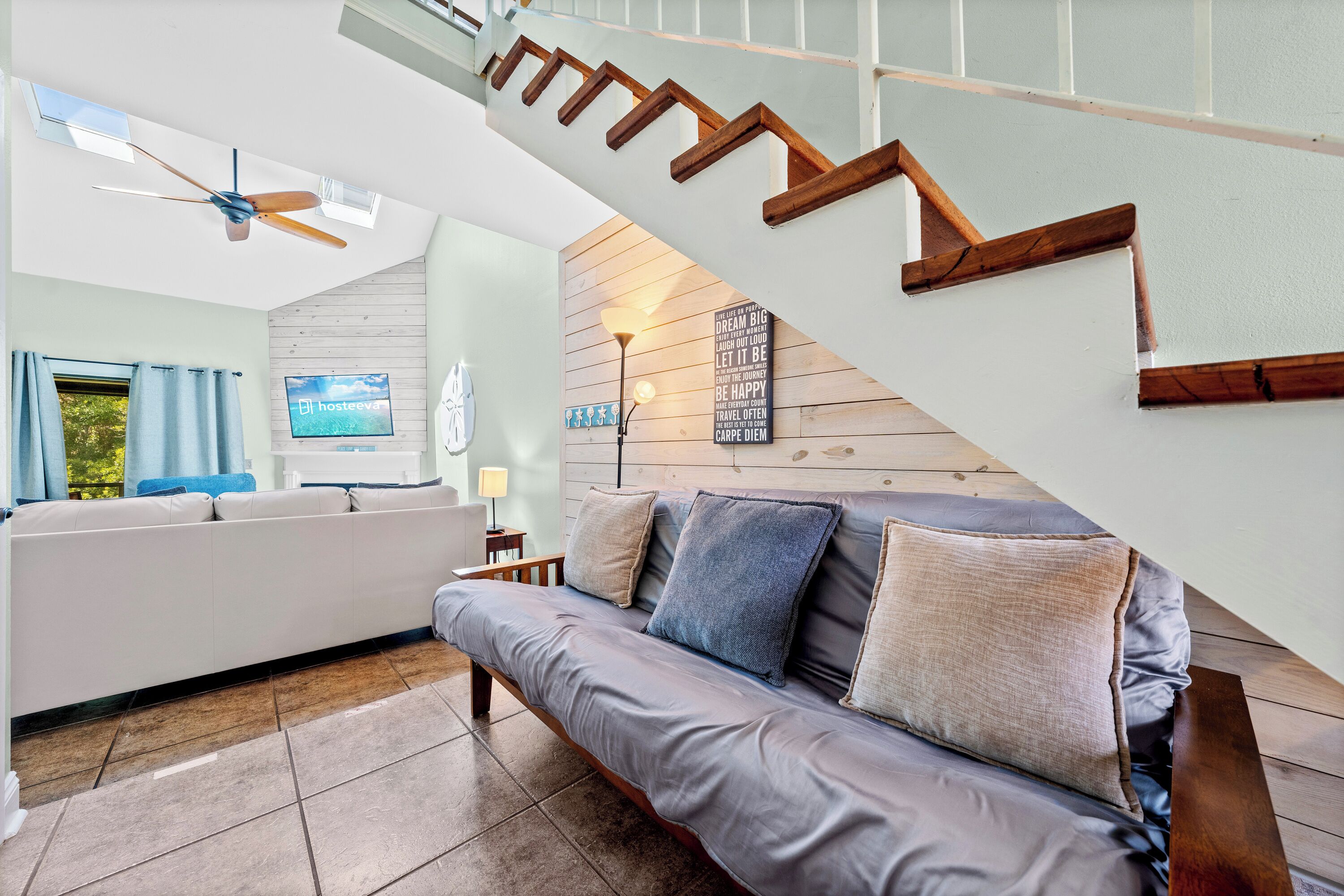 Signature Condo, 2 Bedrooms, Balcony, Garden View | Living room