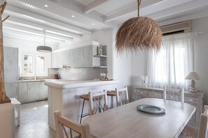 Villa, Meerblick | Esszimmer