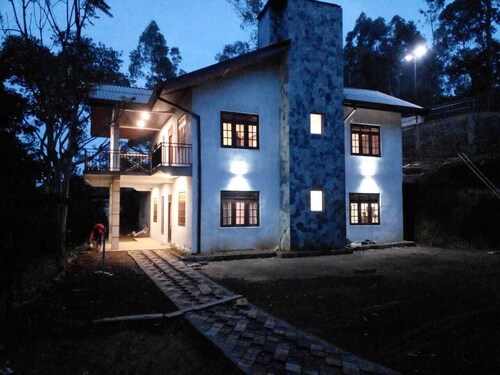 v r c k villa Diyatalawa