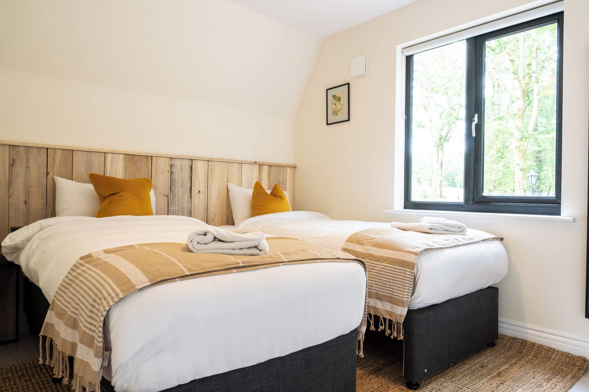 3 chambres, décoration personnalisée, ameublement personnalisé, bureau