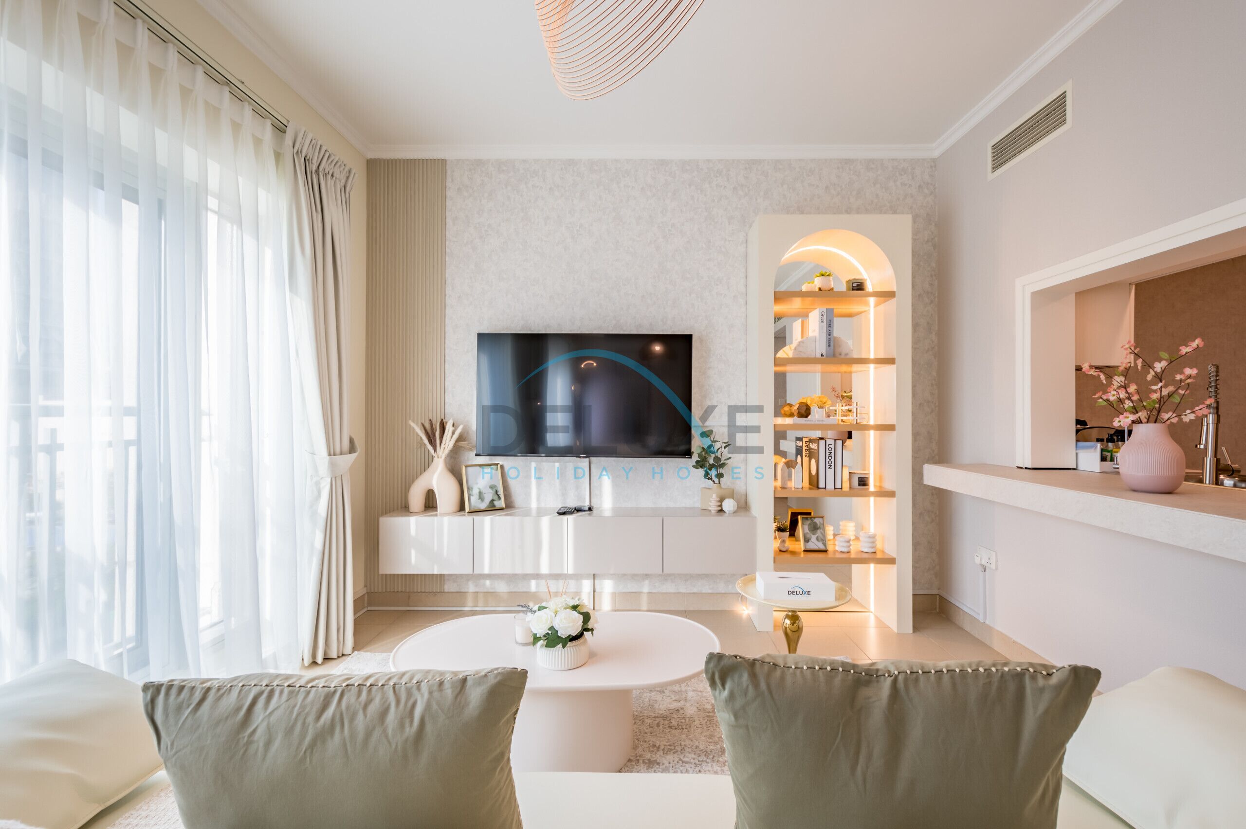 セーフティボックス (室内)、アイロン / アイロン台、WiFi (無料)、ベッドシ  ーツ