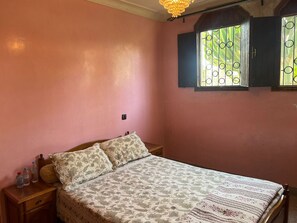 4 dormitorios, wifi gratis, ropa de cama