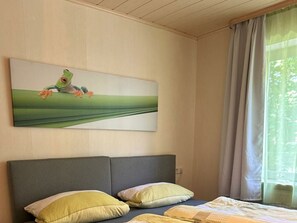 House | 1 bedroom, individually furnished, iron/ironing board - Lilly Comfortable Holiday Residence (Buedingen)