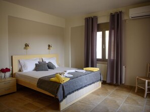 Villa | 3 bedrooms, individually furnished, iron/ironing board
