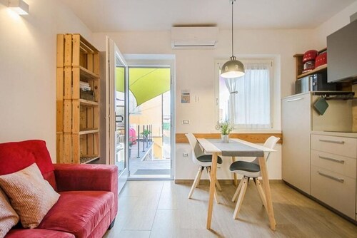 Tosca House - Holiday Home (Studio Apartment)